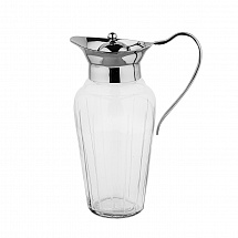 Стеклянный кувшин