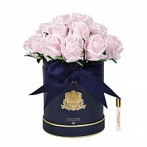 Ароматизированный букет 30см."Hat Box Rose Bouquet" розовый Cote Noire